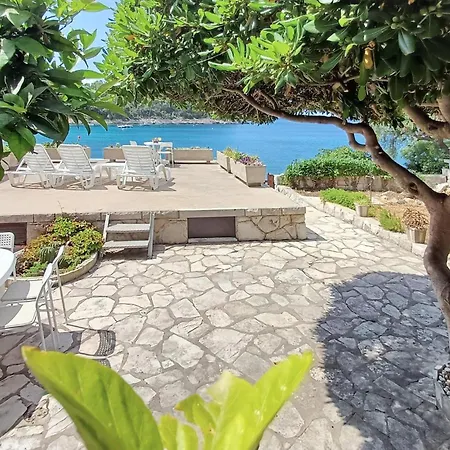 Hébergement de vacances Pet Friendly In With Kitchen