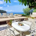 Cozy Home In Blato With Wifi