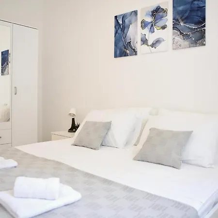 3 Bedroom Lovely In * Blato (Korcula)